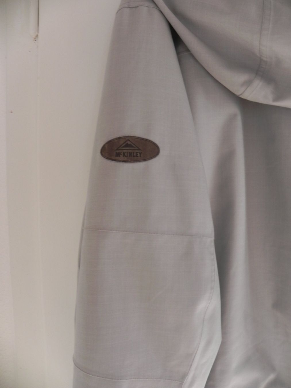 Mckinley Giacche: Regenjacke Windjacke Wanderjacke – Usato da Winterthur venduto da Retan0 8