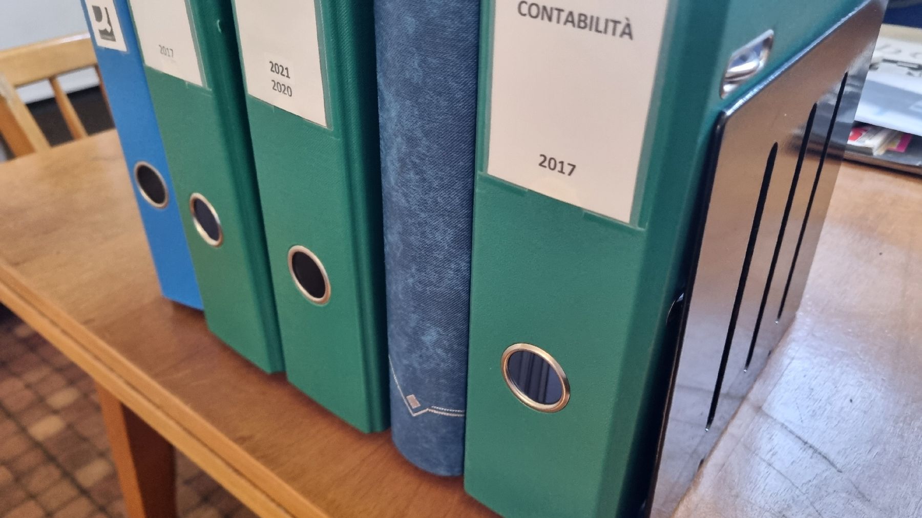 Sonstige Dekorationen & Accessoires: Buch / Regal  Seiten Stütze – Neu (gemäss Beschreibung) aus Quartino von 123HOBIT 1
