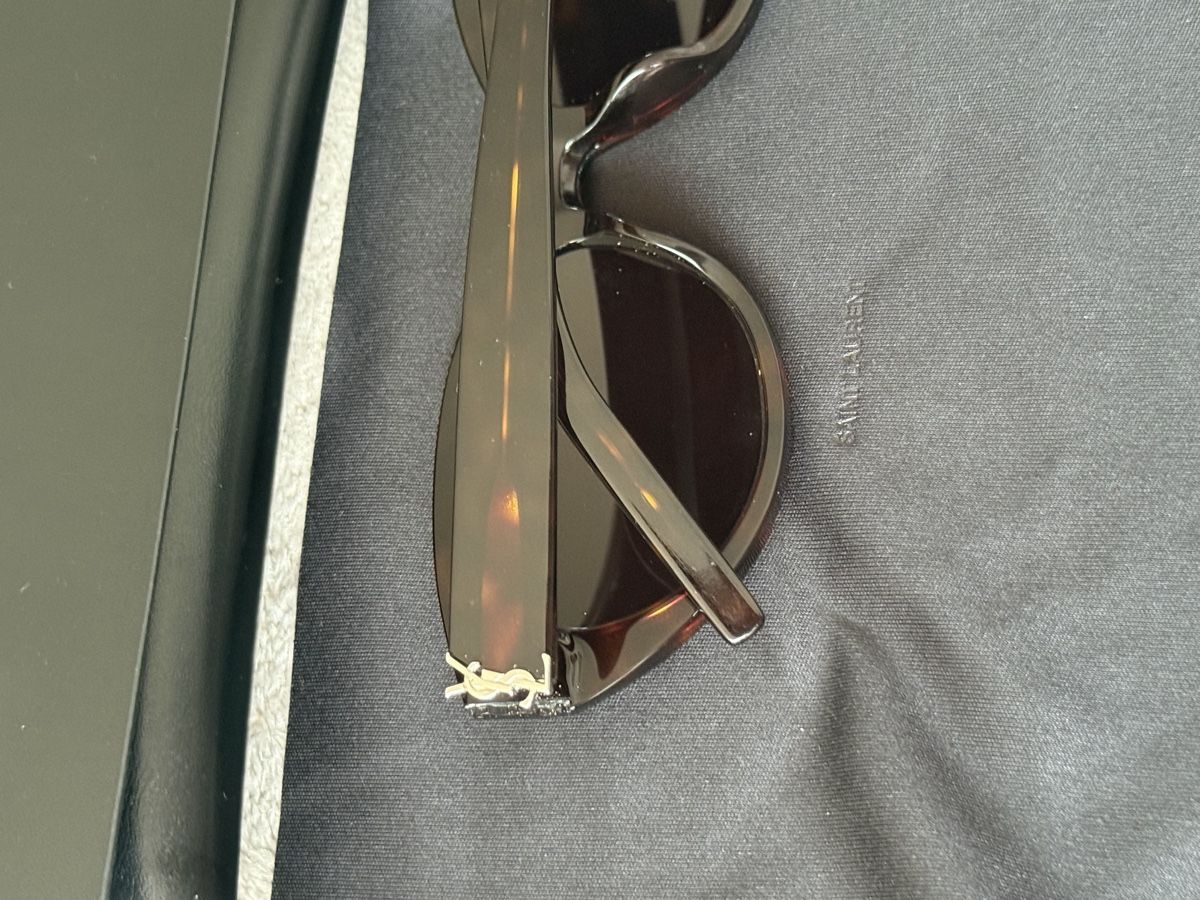 Saint Laurent Occhiali & Lenti: YSL Damen Sonnenbrille – Usato da Zürich venduto da LiguLigu 1