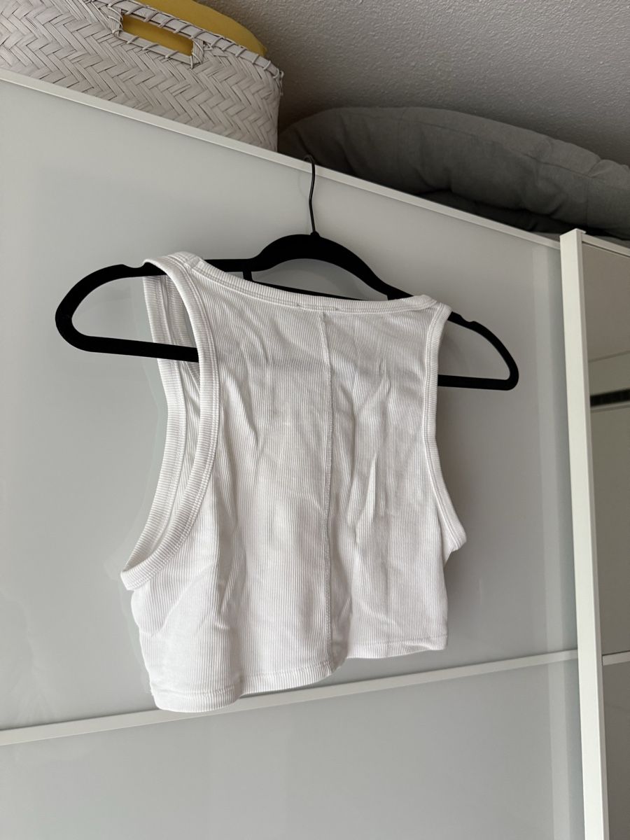 Zara Top: Top – Usato da Wil SG venduto da xrnvani 2