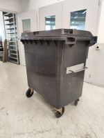 "ALLES STARTET ab Fr. 1.--" -  Abfallcontainer universl