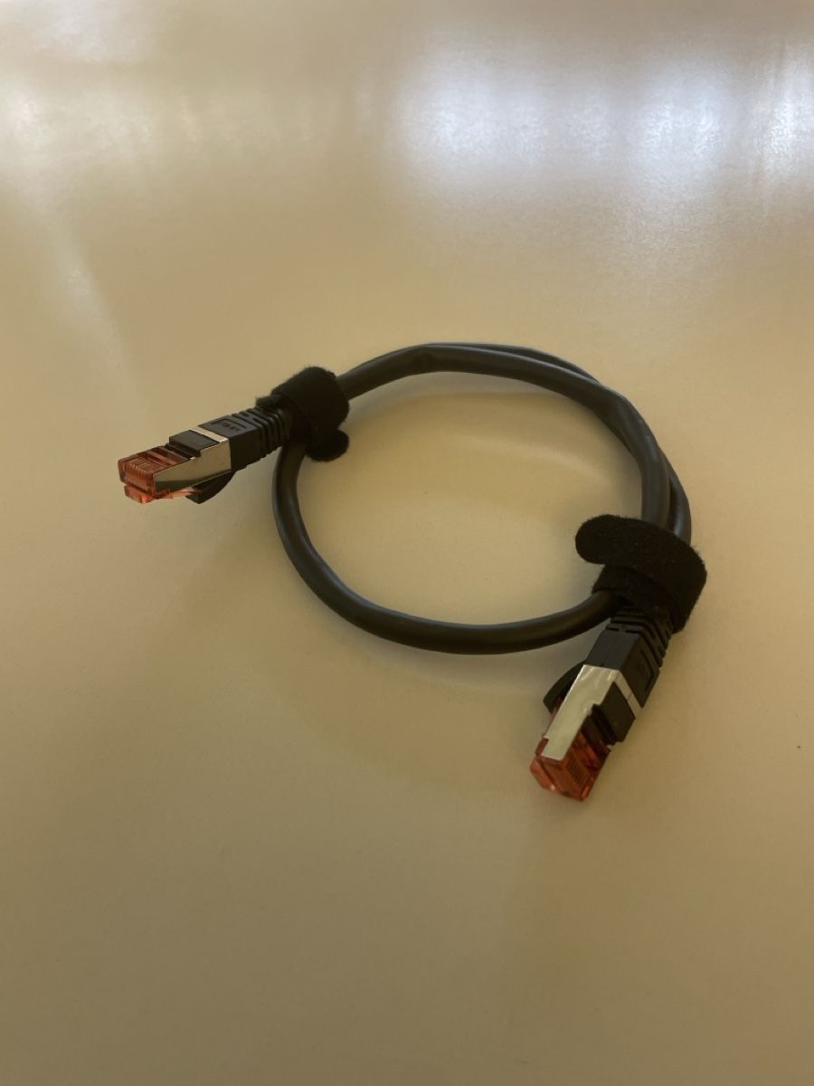 Câbles: Short Ethernet cable – D'occasion à Uvrier par SzymonClivaz
