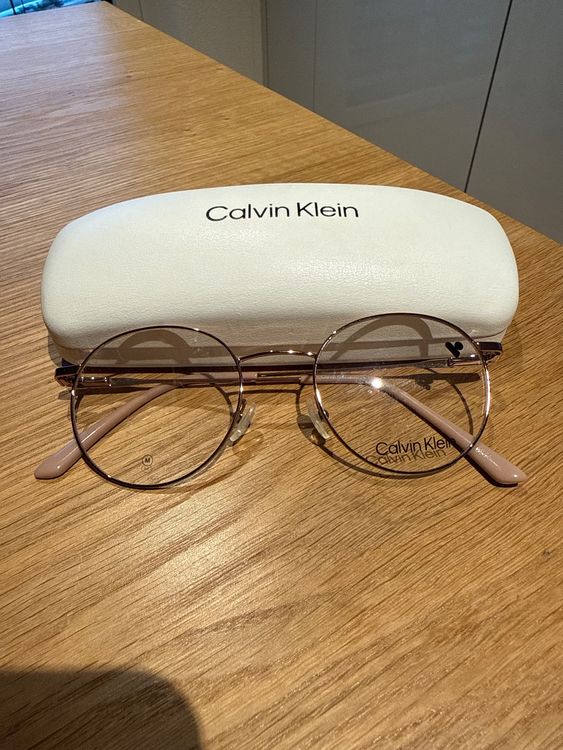 Calvin Klein Eyeglass Frames (Gebraucht) in Zürich für CHF 60 – mit ...