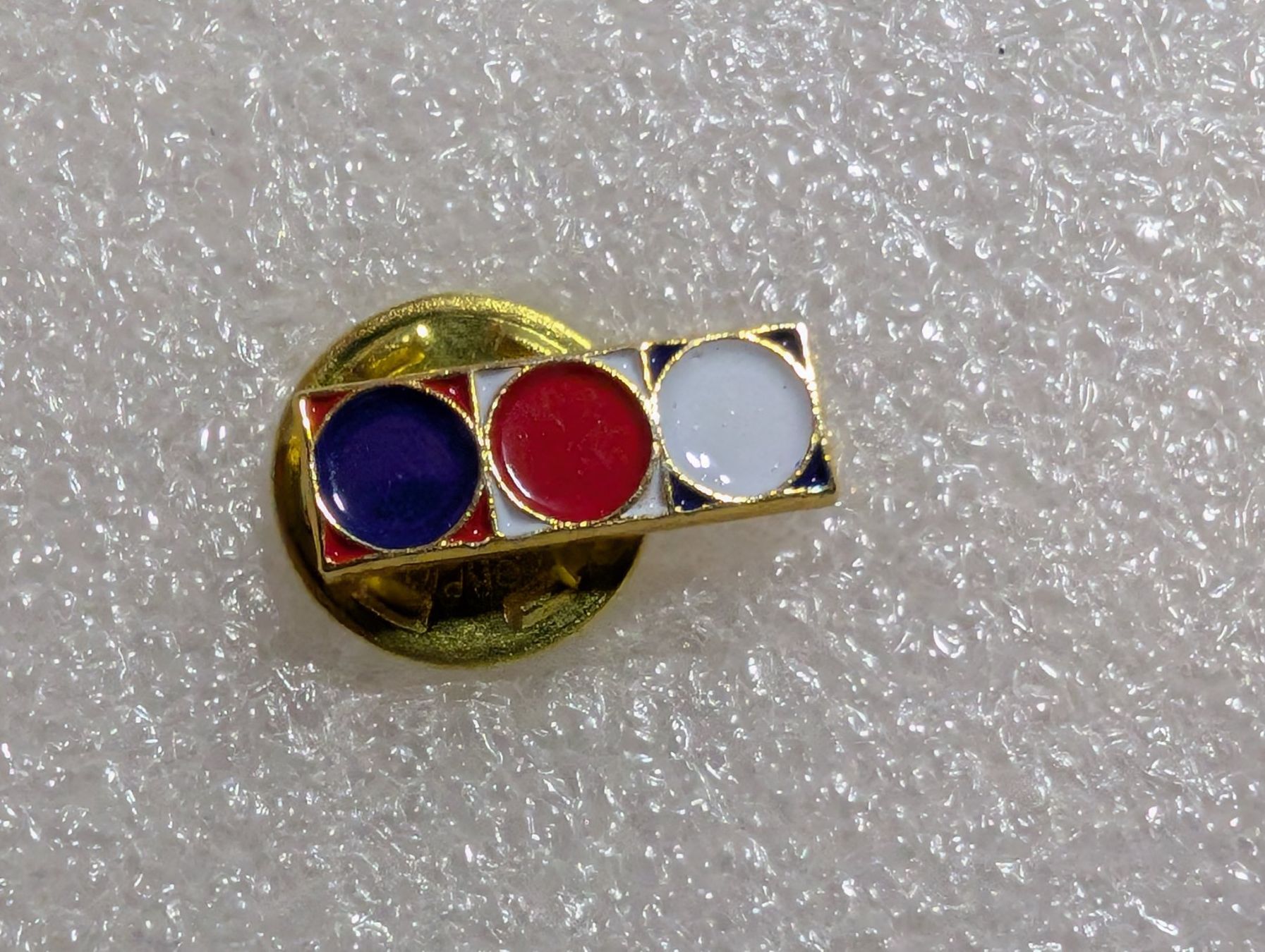 Placchette & Badge: Ansteckpin 204: – Usato da Oppligen venduto da Pin-Fall-Shop