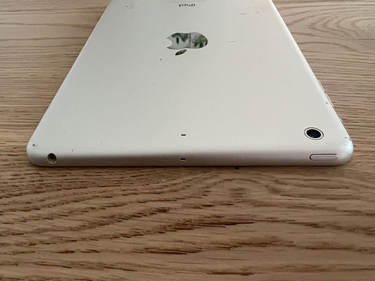 Apple Tablettes PC: Apple Ipad mini  – Défectueux à Sachseln par fab_6dws 5