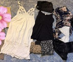 Paket Frauenkleider M/L