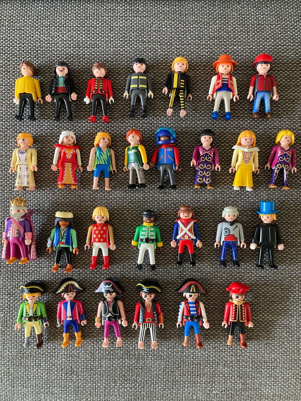 Playmobil Giocattoli: Diverse Playmobil Figuren – Usato da Zürich venduto da more06