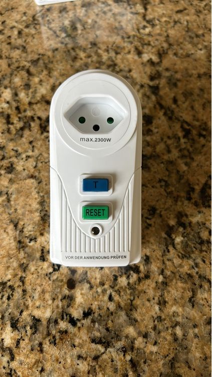 Stecker: Überlastungs-Sicherheitsstecker – Neu (gemäss Beschreibung) aus Lengnau AG von Mefari