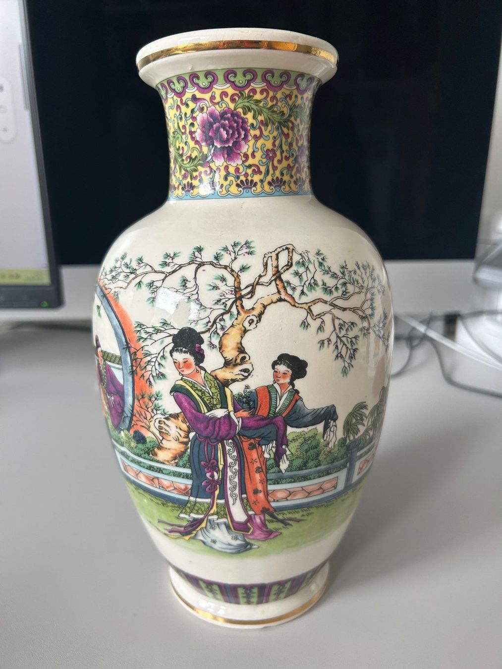 Vasi & Recipienti: Vase chinois / Chinesische Vase – Usato da Sonceboz-Sombeval venduto da Supercool1220 1