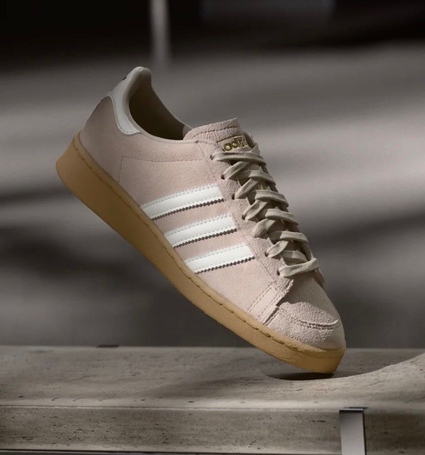 Adidas Scarpe da uomo: Adidas Sneaker Jabbar Gr. 38 NEU – Nuovo e nell'imballaggio originale da Waltenschwil venduto da hansnine 1