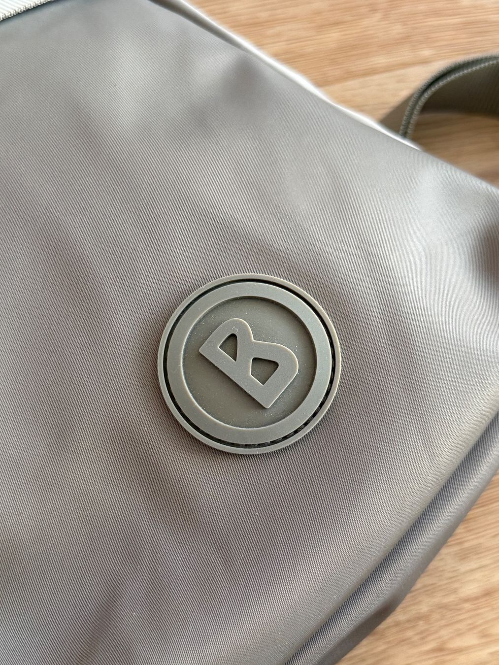 Bogner Borse da donna: 100% ORIGINAL BOGNER RUCKSACK – Nuovo (secondo la descrizione) da Küssnacht am Rigi venduto da Grittibaenz 5