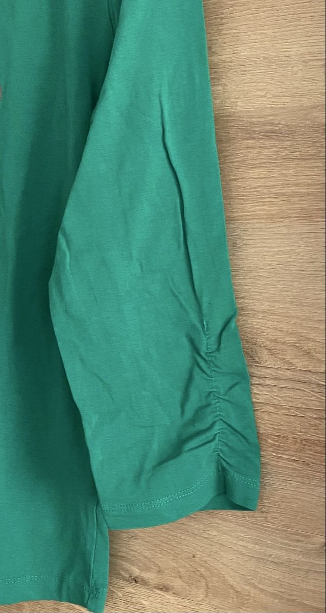 T-shirt: 2x Shirt mit 7/8 Ärmel – Usato da Ennenda venduto da mar_kz98 7