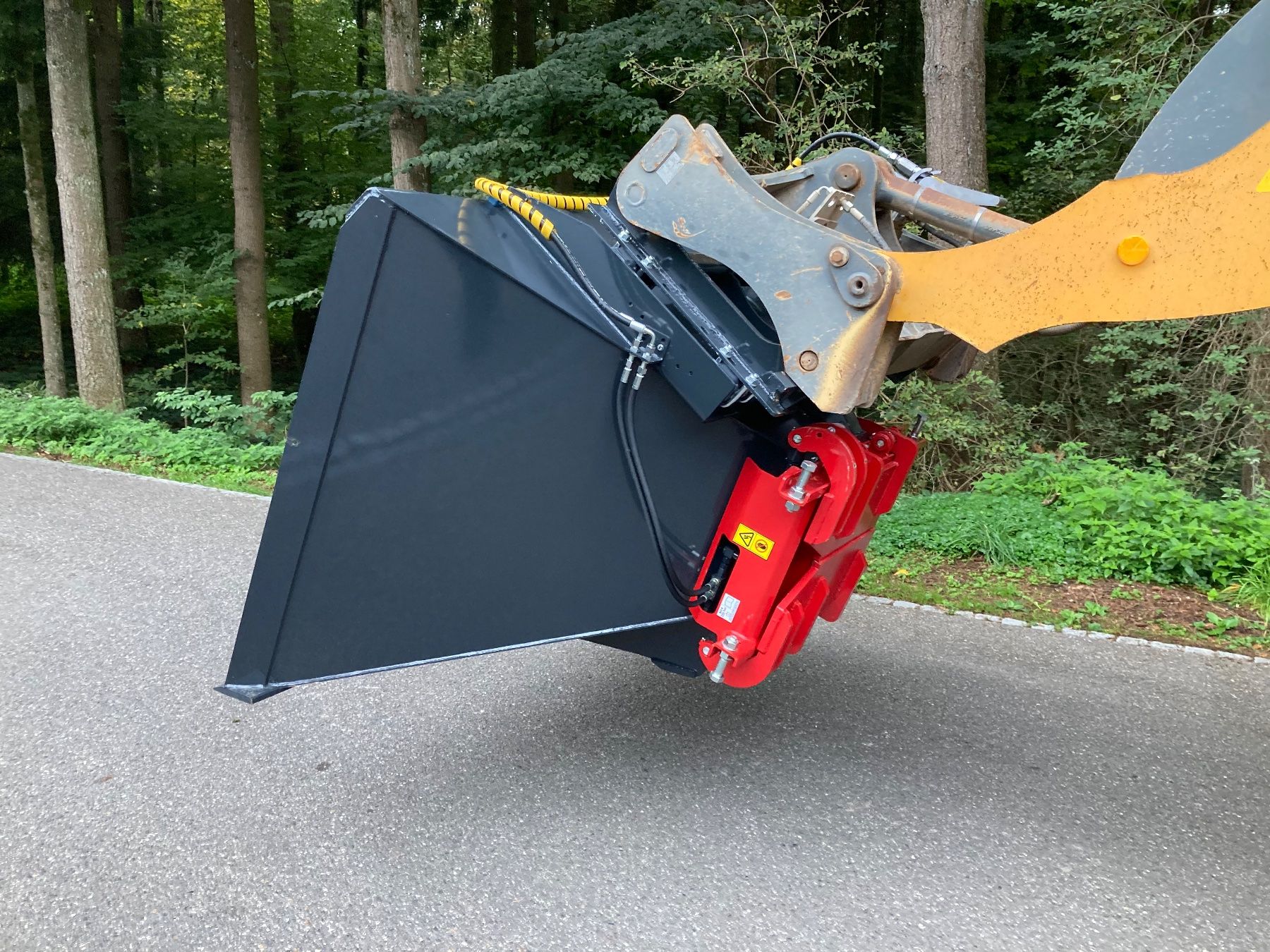 Altro per industria metallurgica: Big-Bag Abfüll-Schaufel oder Verlade-Trichter – Nuovo e nell'imballaggio originale da Unteriberg venduto da Drummer86 1