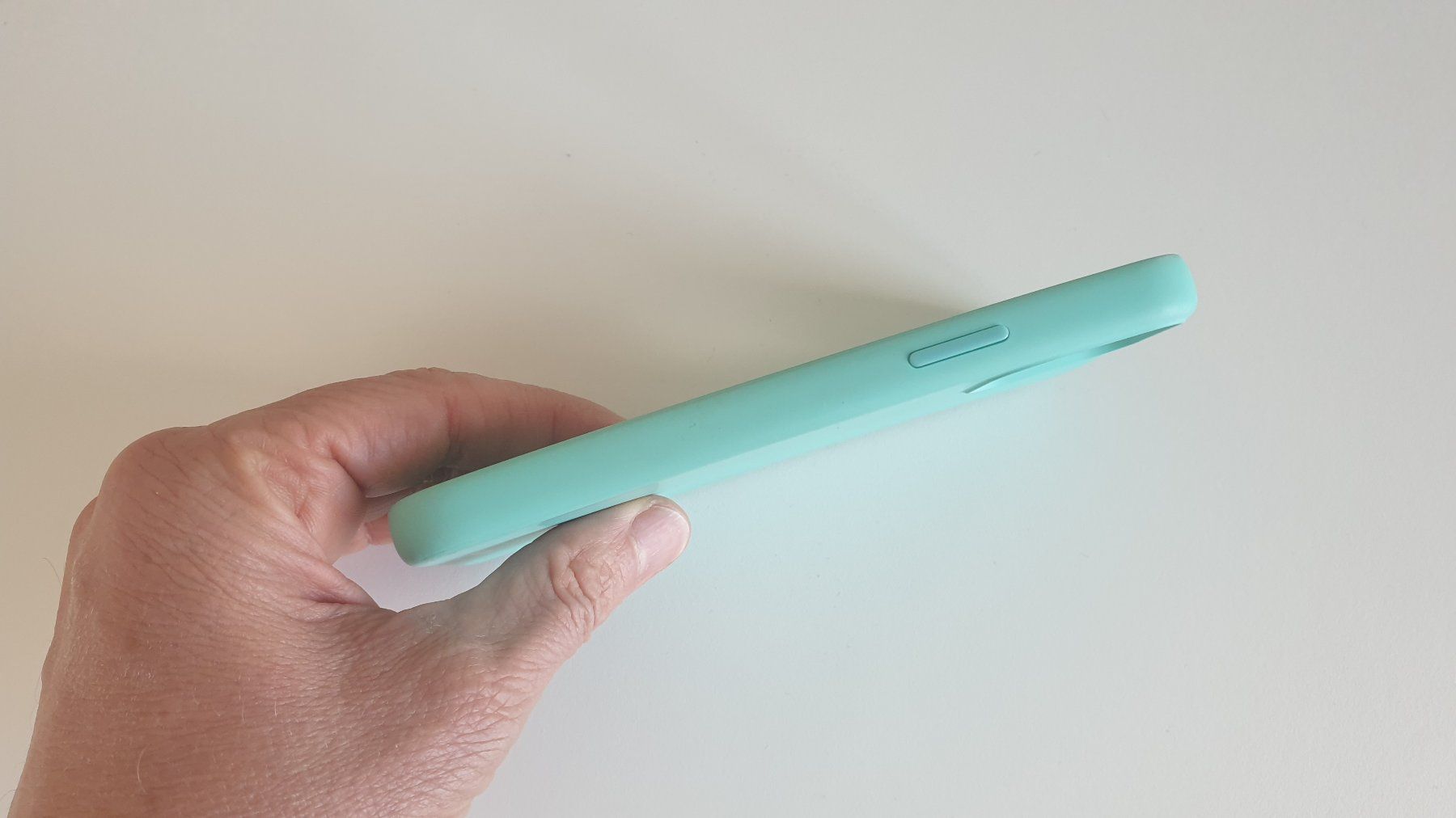 Cover & Protezioni schermo: Handy Hülle (türkis) – Usato da Stäfa venduto da Supertramp73 3