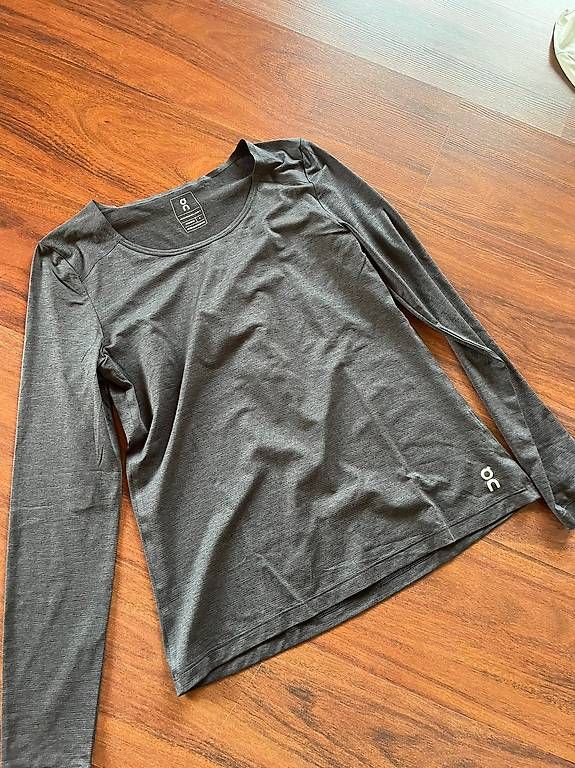 T-shirt: ON-Performance T Women – Usato da Buttisholz venduto da Katja_H 3
