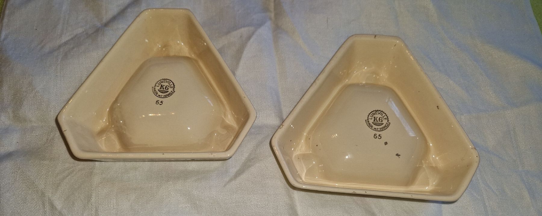 Martini Portacenere: 2x Martini-Aschenbecher . Beige TOP Zustand . – Usato da Willisau venduto da mar_j55v 6