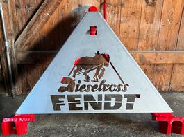 Accord-Dreieck Schutz gekantet aus Edelstahl Fendt Emblem