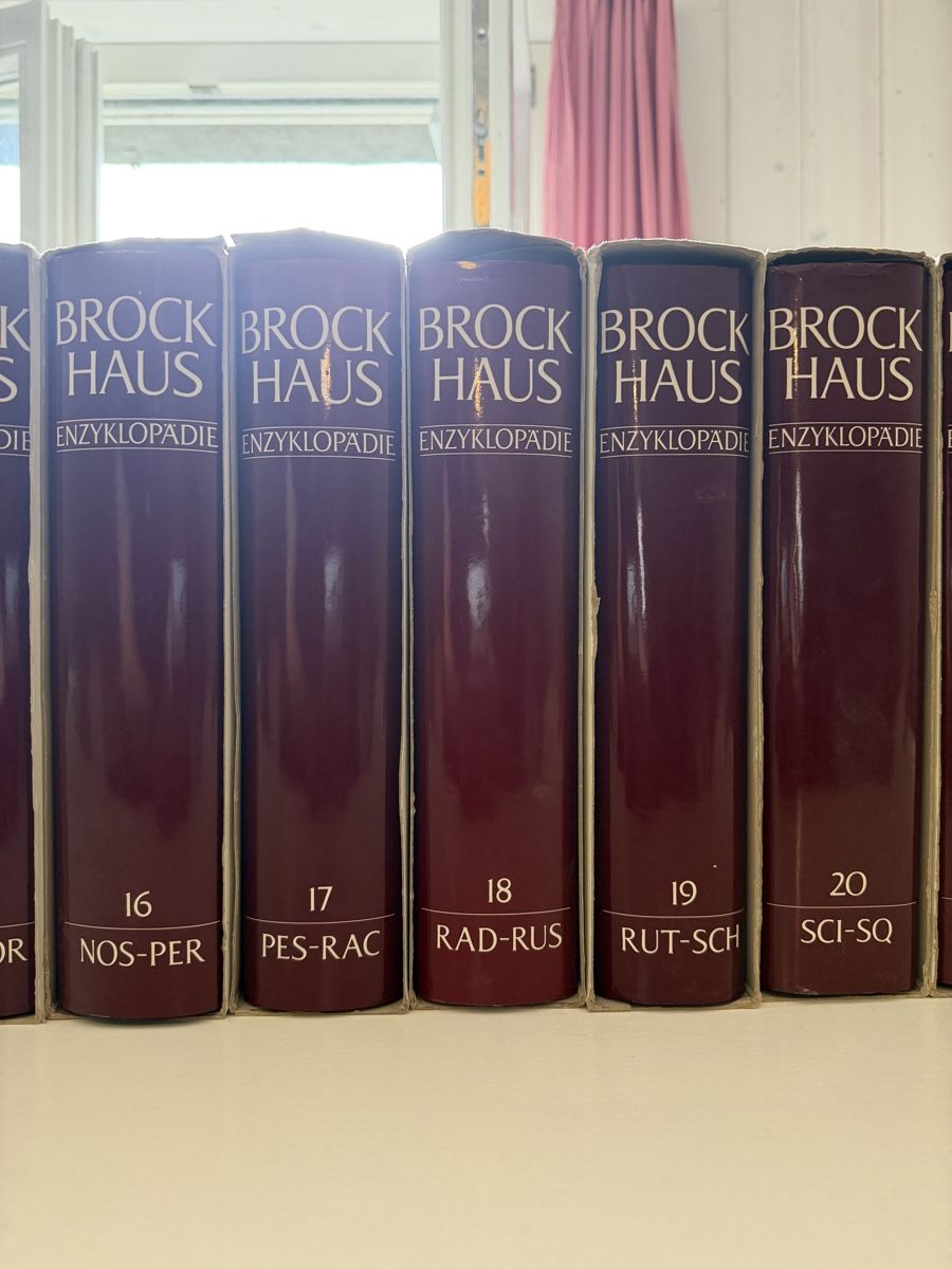 Libri: Brockhaus Enzyklopädie – Usato da Dänikon ZH venduto da pingu9797 7