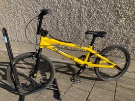 BMX - FELT