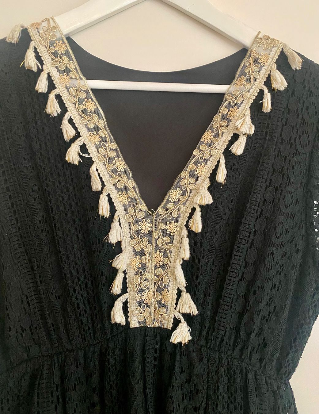 Kleider: Spitzen-Strandkleid in Schwarz, Gr. One Size – Gebraucht aus Zürich von Maria2021 1