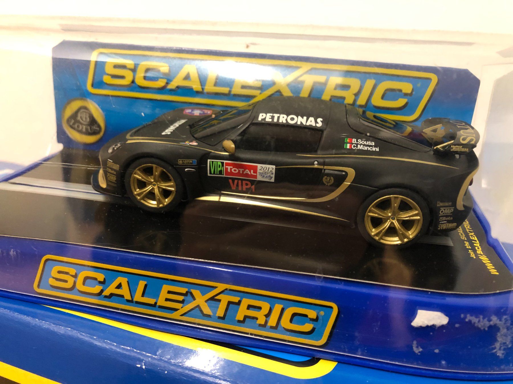 Piste: Scalextric full throttle + 4 voitures – Usato da Lausanne venduto da La_Grocante 4
