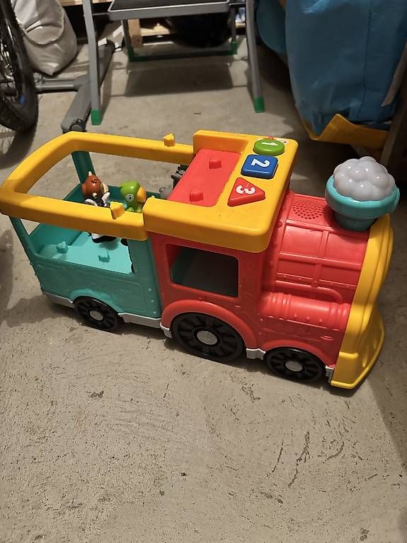 Spielzeuge: Train- Fisher price – Gebraucht aus Vérossaz von rad_g68s