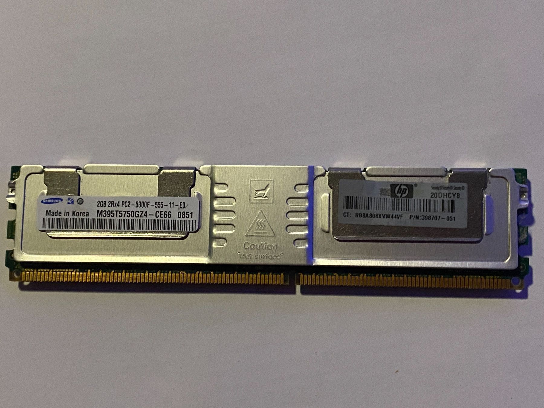 Hewlett Packard Memoria / RAM: ECC Server DDR2 RAM 2GB Samsung / HP – Usato da Flüh venduto da TuulTaim_Daniel_K 1