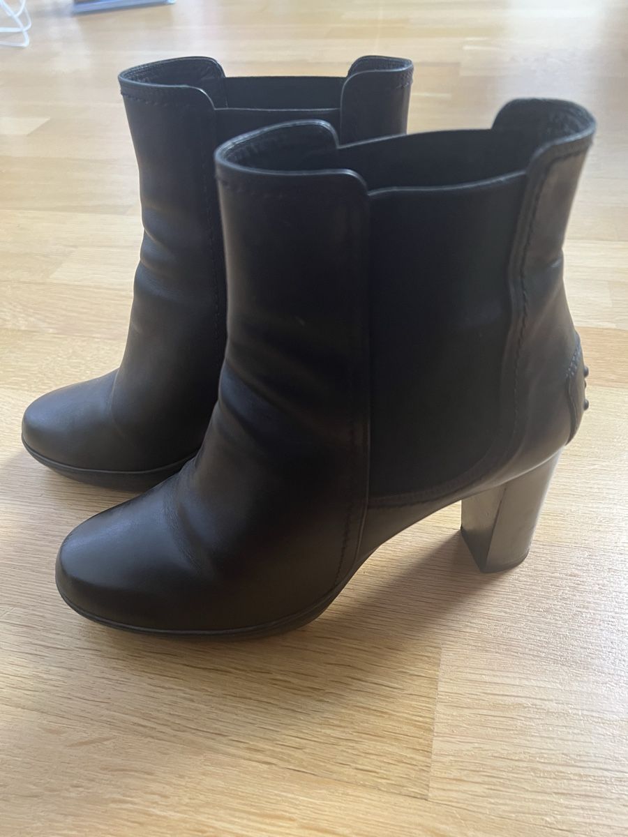 Tod'S Scarpe da donna: TOD‘S Ankle Boots with platform, size 40.5 – Usato da Urdorf venduto da fre_8xmr 1