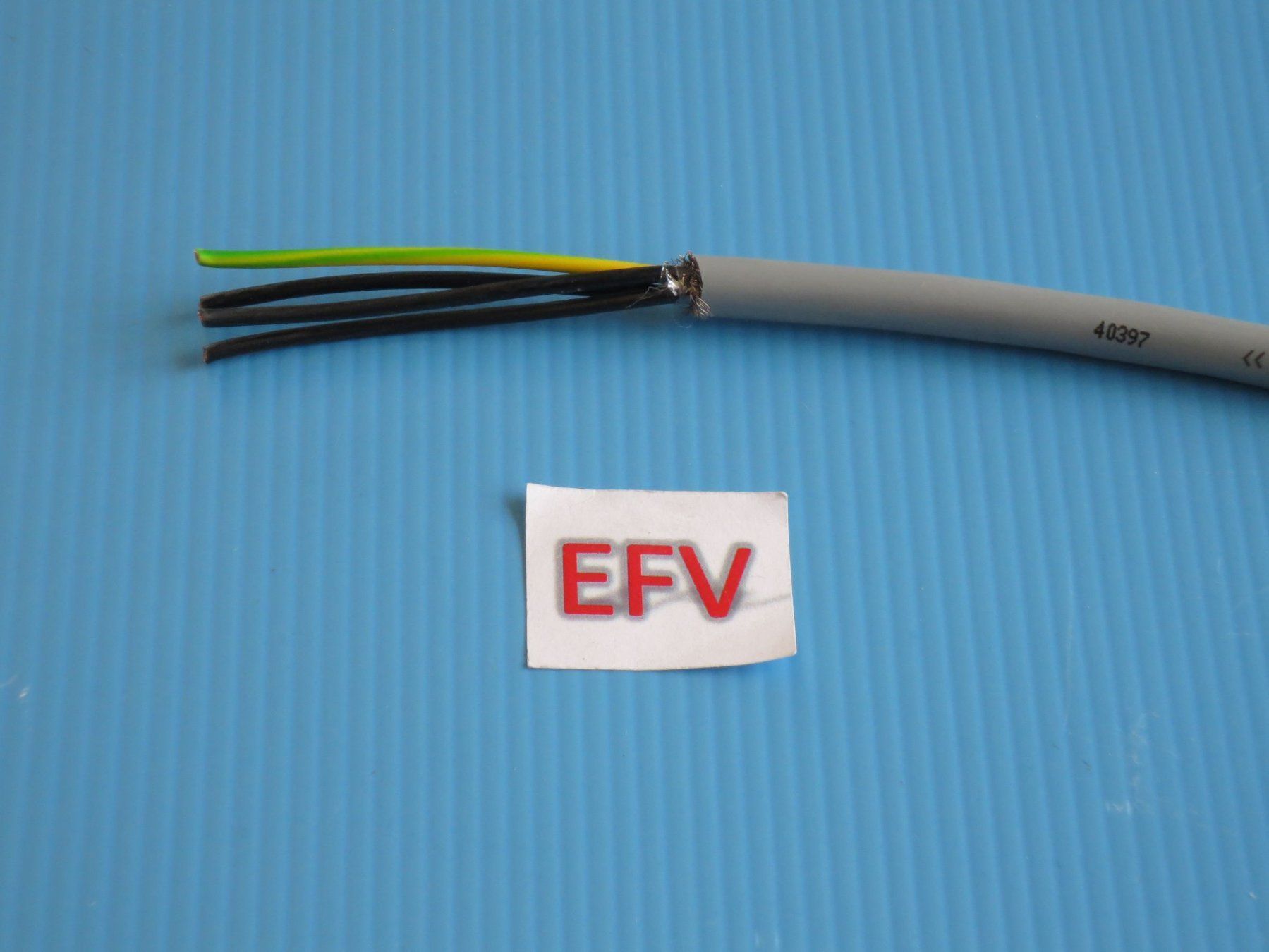 Kabel: Neues geschirmtes Kabel 4x1.5mm2 CY – Gebraucht aus Sulz LU von Elektrofachverkauf 3