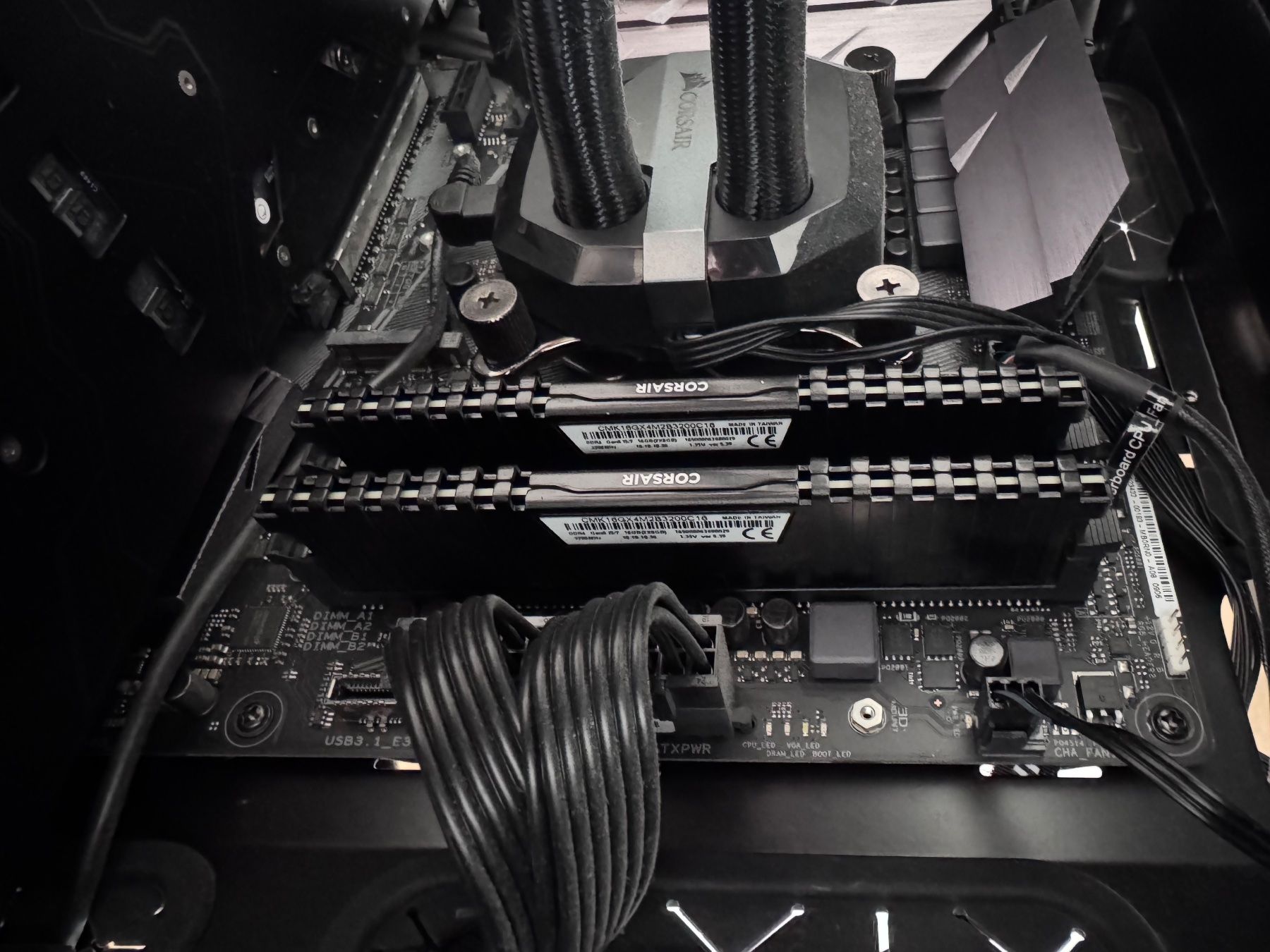 Asus PC: Gaming PC - Phanteks Gehäuse - 1080Ti - STRIX Set – Usato da Zürich venduto da xevious69 5