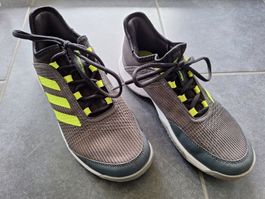 Tennis-Turnschuhe Grösse 38 2/3