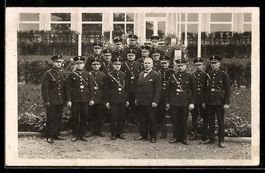 Foto-AK Weimar /Thür., Schupo-Abteilung
