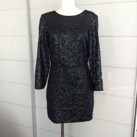 Sexy Kleid f.Fest - schimmernde Pailletten - Dunkelgrün S/36