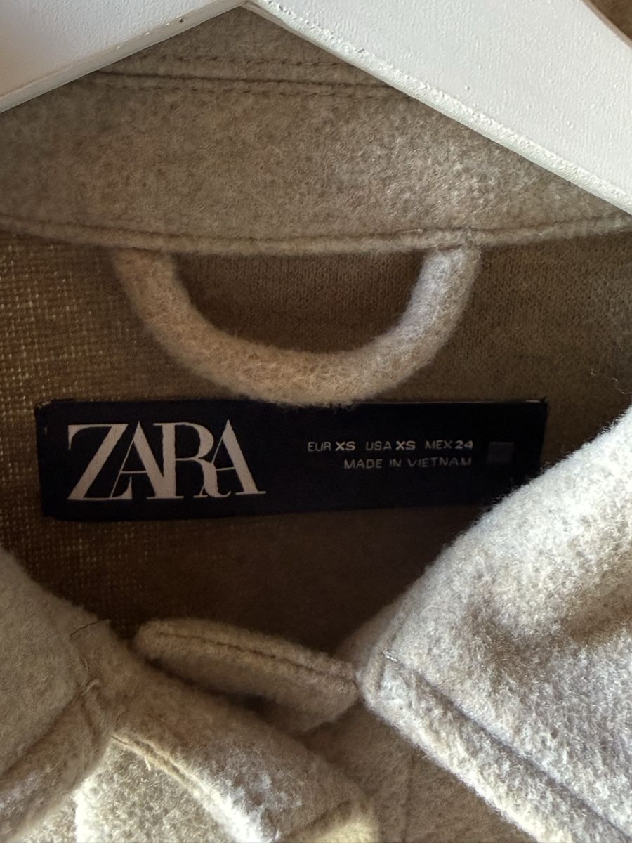 Zara Giacche: Veste Zara beige – Usato da Rossemaison venduto da salomestn 1