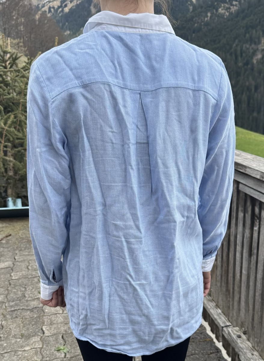 H&M Blusen: Bluse schick hellblau Grösse 38 Damen – Gebraucht aus Landquart von Happyhippo42 1