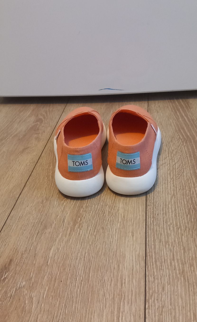 Chaussures femmes: Sommerschuhe 40, Toms – Neuf (Voir description) à Rorbas par siramad 7