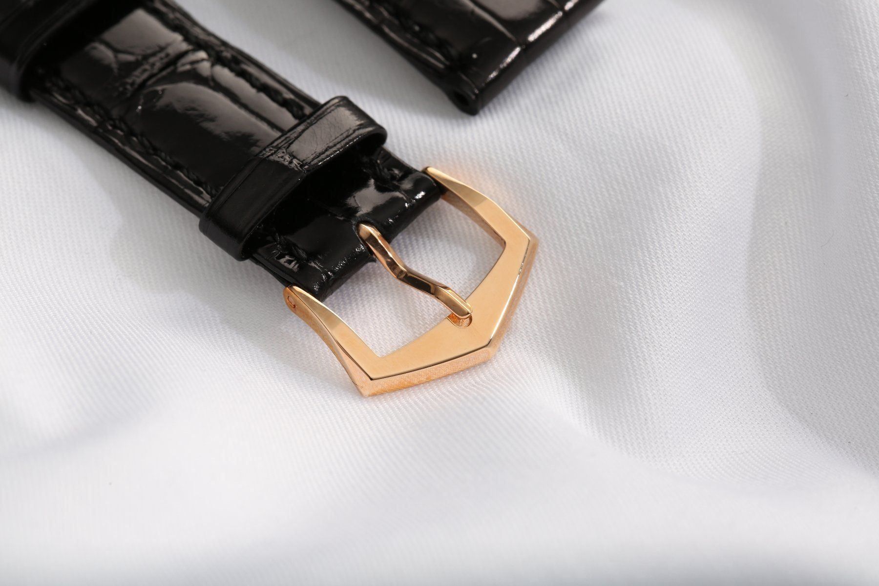 Armbänder & -reifen: Patek Philippe Armband & Dornschliesse – Neu und originalverpackt aus Zürich von Engiadina75
