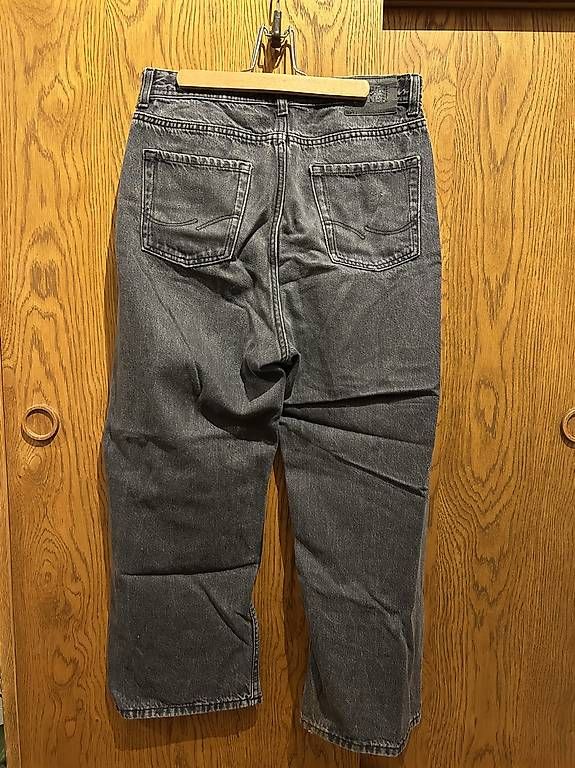 Jeans: schwarze baggy Jeans – Usato da Langnau am Albis venduto da npi_rsc8 1