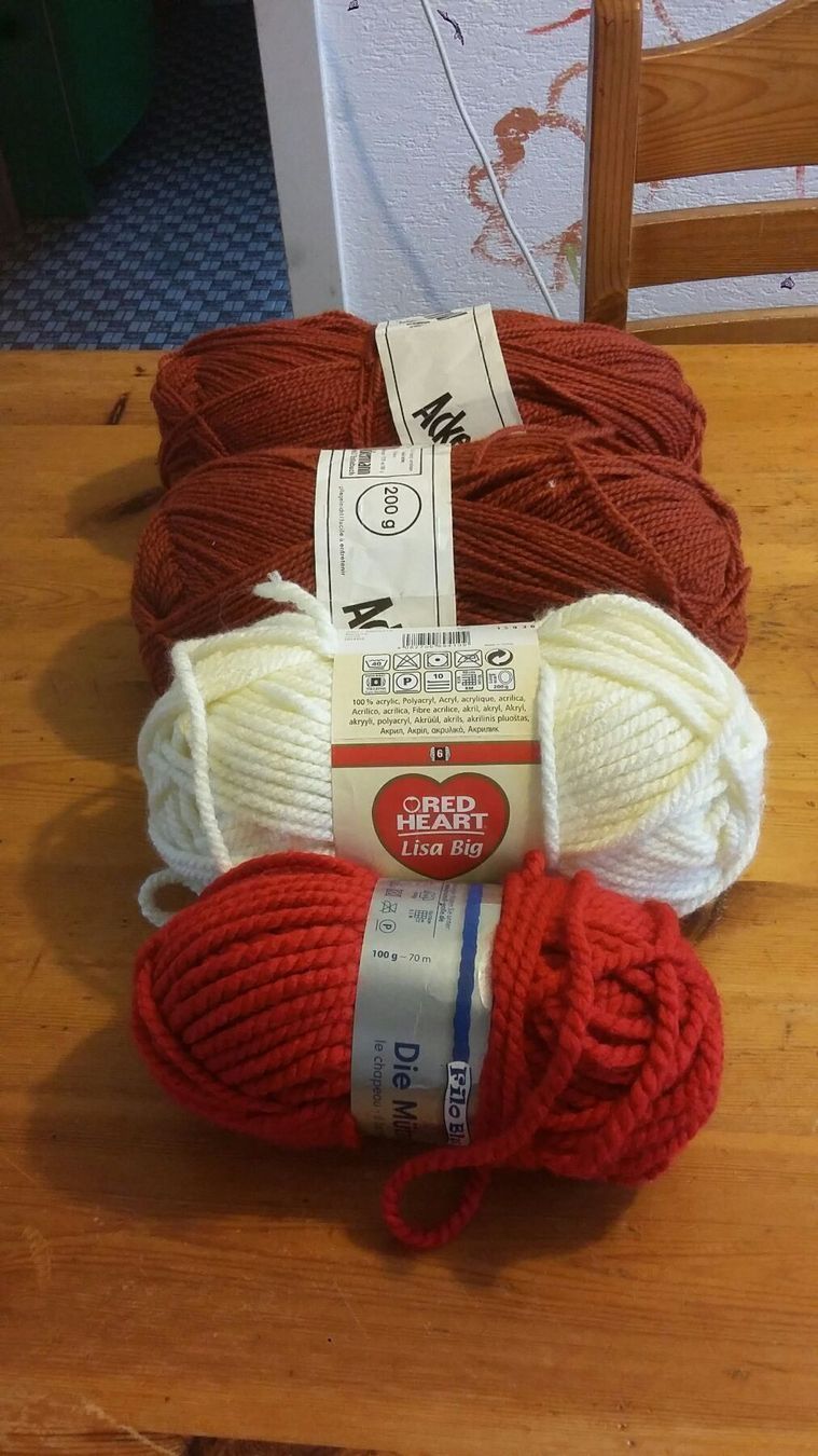 Wolle: Divers couleurs de laine – Neu (gemäss Beschreibung) aus Miecourt von Marly1 1