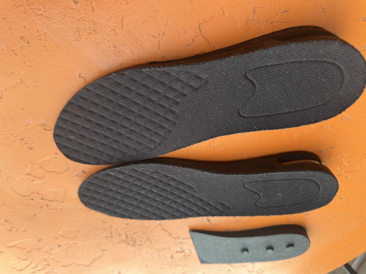 Scarpe da uomo: Einlegesohlen mit Absatz neu Grösse 42 – Nuovo (secondo la descrizione) da Trogen venduto da dan_l78r 1