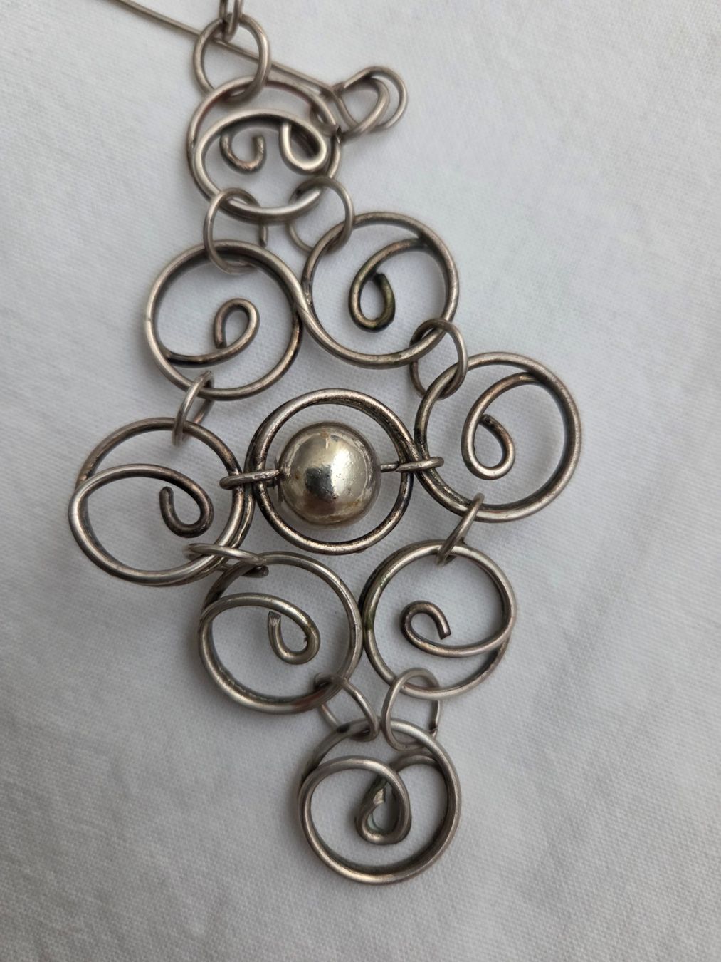 Ketten: Vintage Halskette Asymmetrische Muster – Gebraucht aus Bettingen von Wedgetail-Eagle2 1