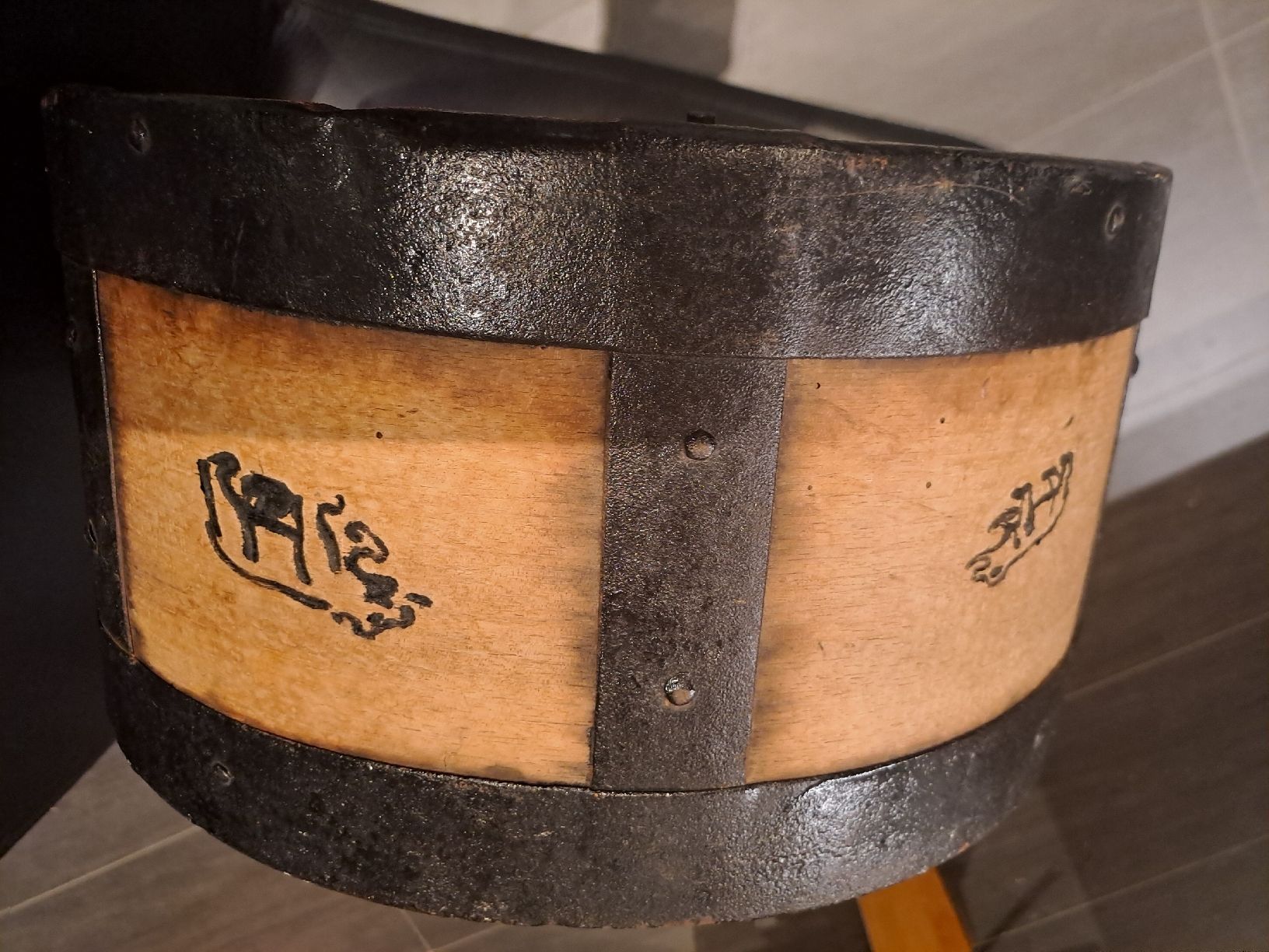 Messen: Berner Getreidemass von 1808 – Gebraucht aus Niederbipp von Brocki-Bude4704 2