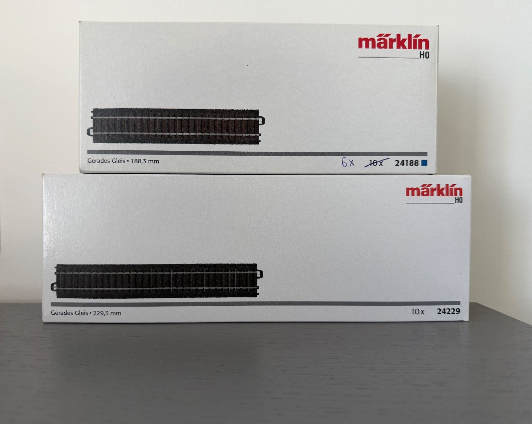 Märklin Modelleisenbahnen: Märklin 24188 - 24229 – Neu (gemäss Beschreibung) aus Prilly von re460vaud