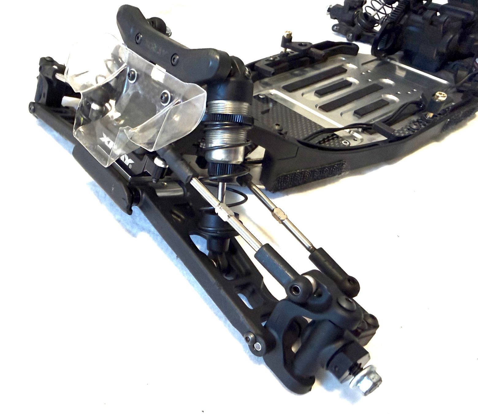XRay RC Modellbau: XRAY XB2 2024 ÉDITION CARPET – Gebraucht aus Yverdon-les-Bains von Fijo-rc 2