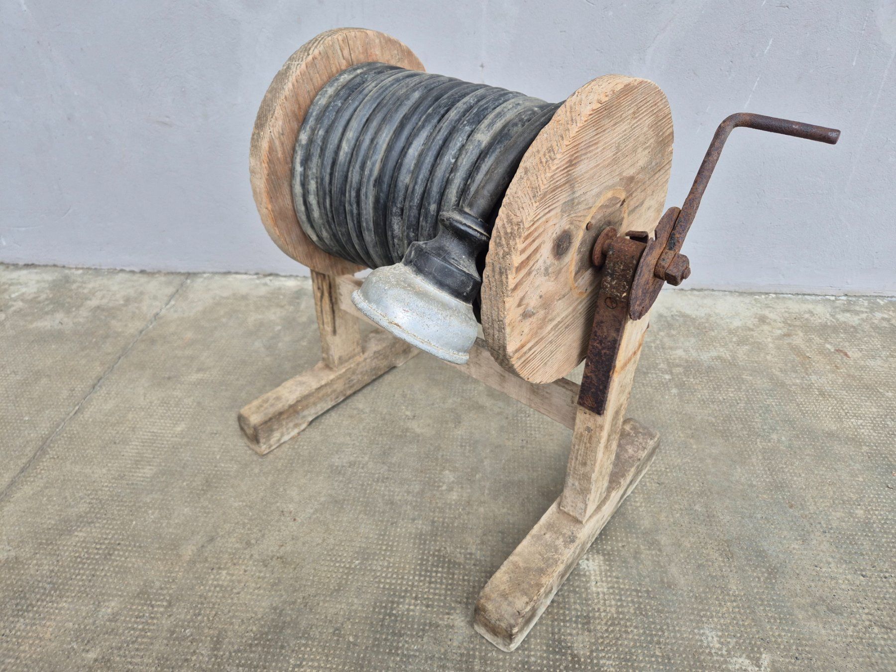Cavi: Vintage Kabelrolle mit Kabel und Stecker – Difettoso da Reitnau venduto da chosli02 1