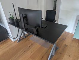 Stabiler IKEA Schreibtisch, elektronische Höhenverstellung