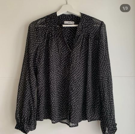 schwarze Mango Bluse mit Punkten