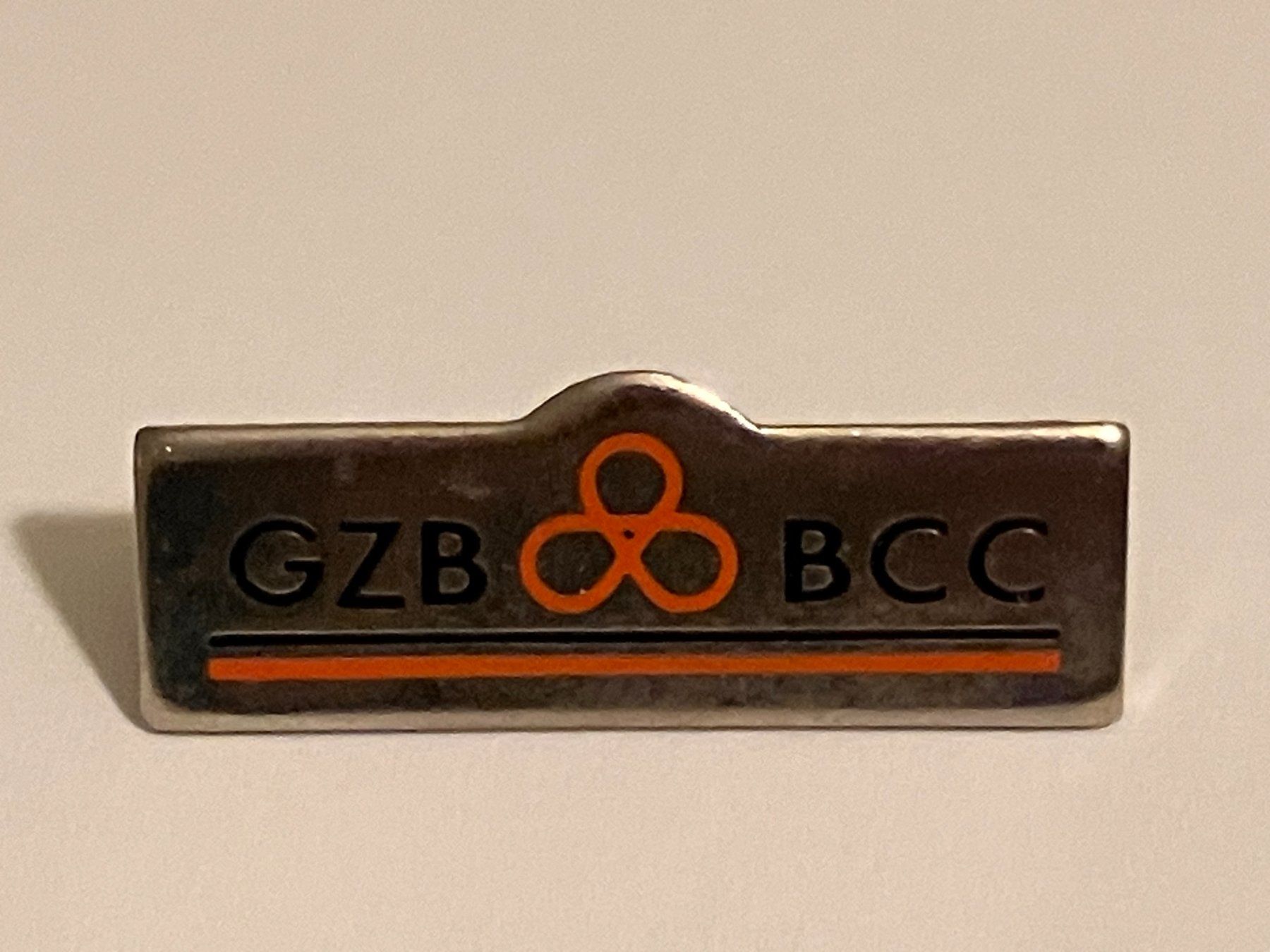 Placchette & Badge: 1 Pin GZB BCC – Usato da Basel venduto da djwwpp