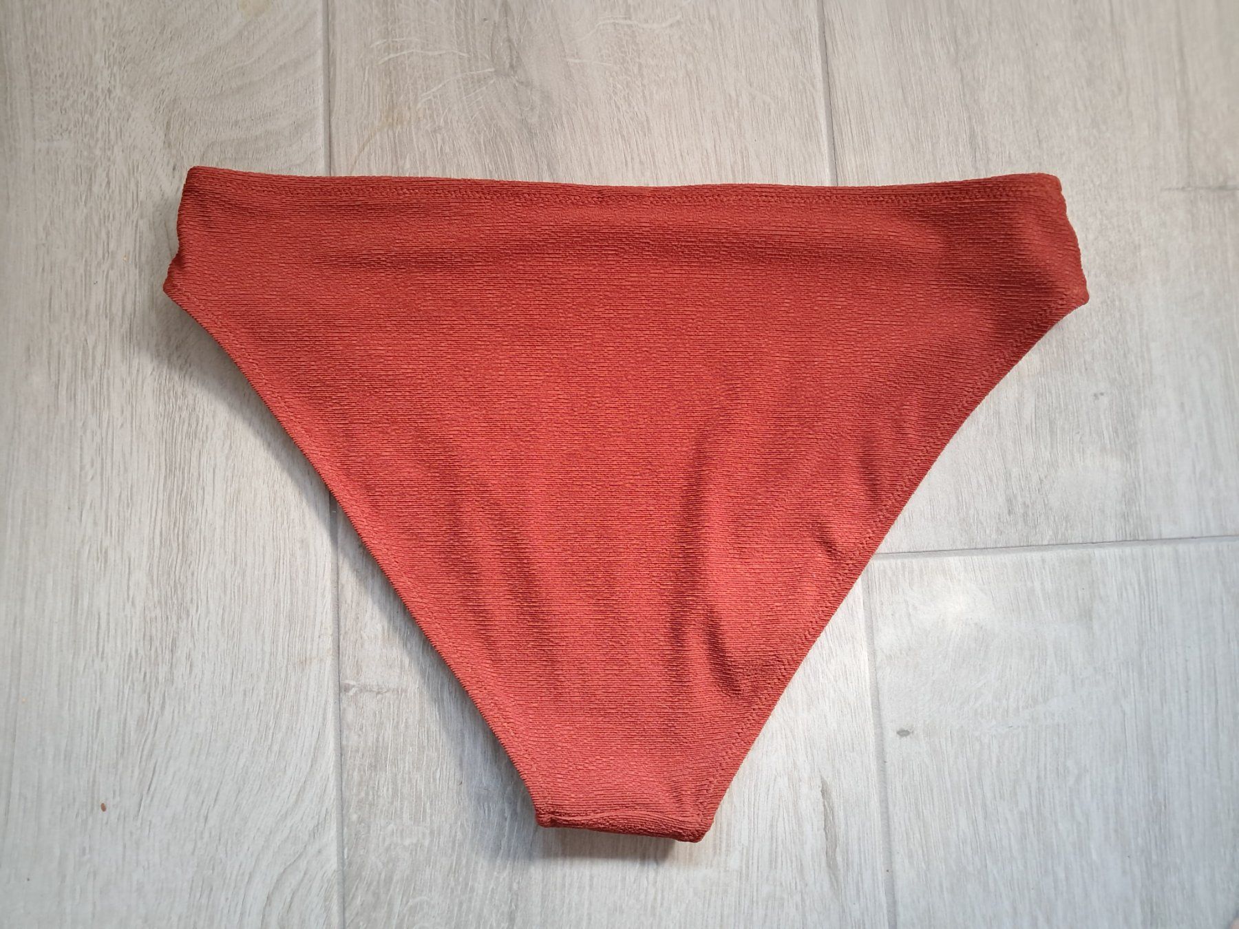 Costumi da bagno & Bikini: Bas de bikini état neuf 42 – Usato da Chez-le-Bart venduto da jasse 1
