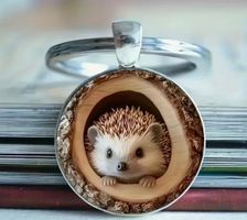 Schlüsselanhänger Igel aus modischer Holz Legierung
